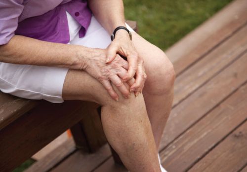 Phòng ngừa và điều trị thoái hóa khớp thế nào?